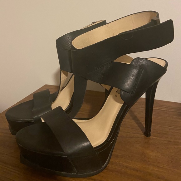 Zara strappy heels - Picture 1 of 3
